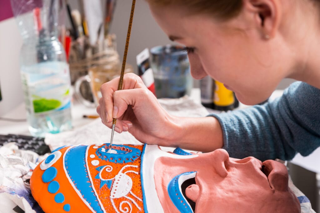 peinture sur biscuit céramique
